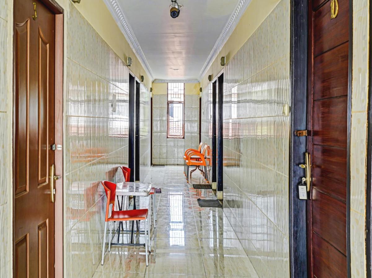 Oyo 90238 Hotel Nusantara Cirebon Εξωτερικό φωτογραφία