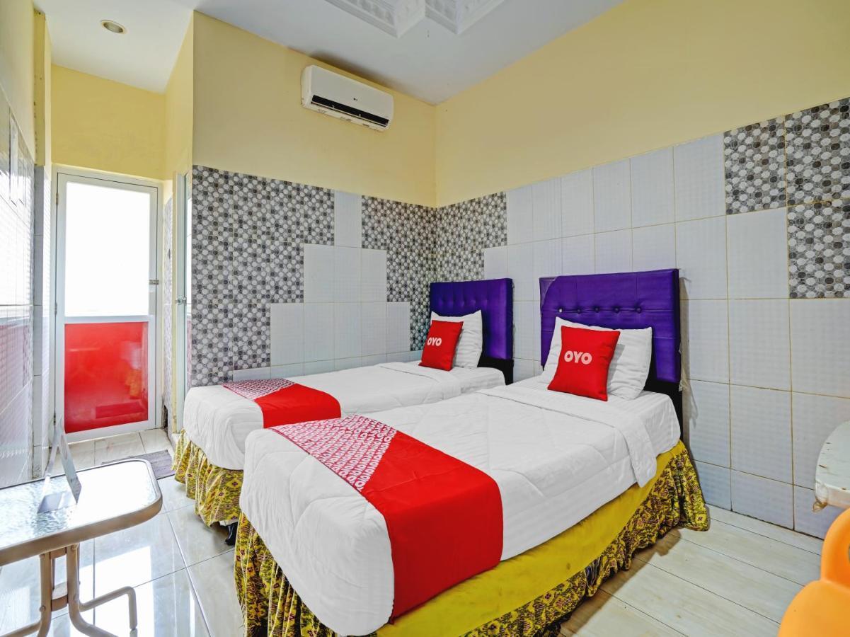Oyo 90238 Hotel Nusantara Cirebon Εξωτερικό φωτογραφία